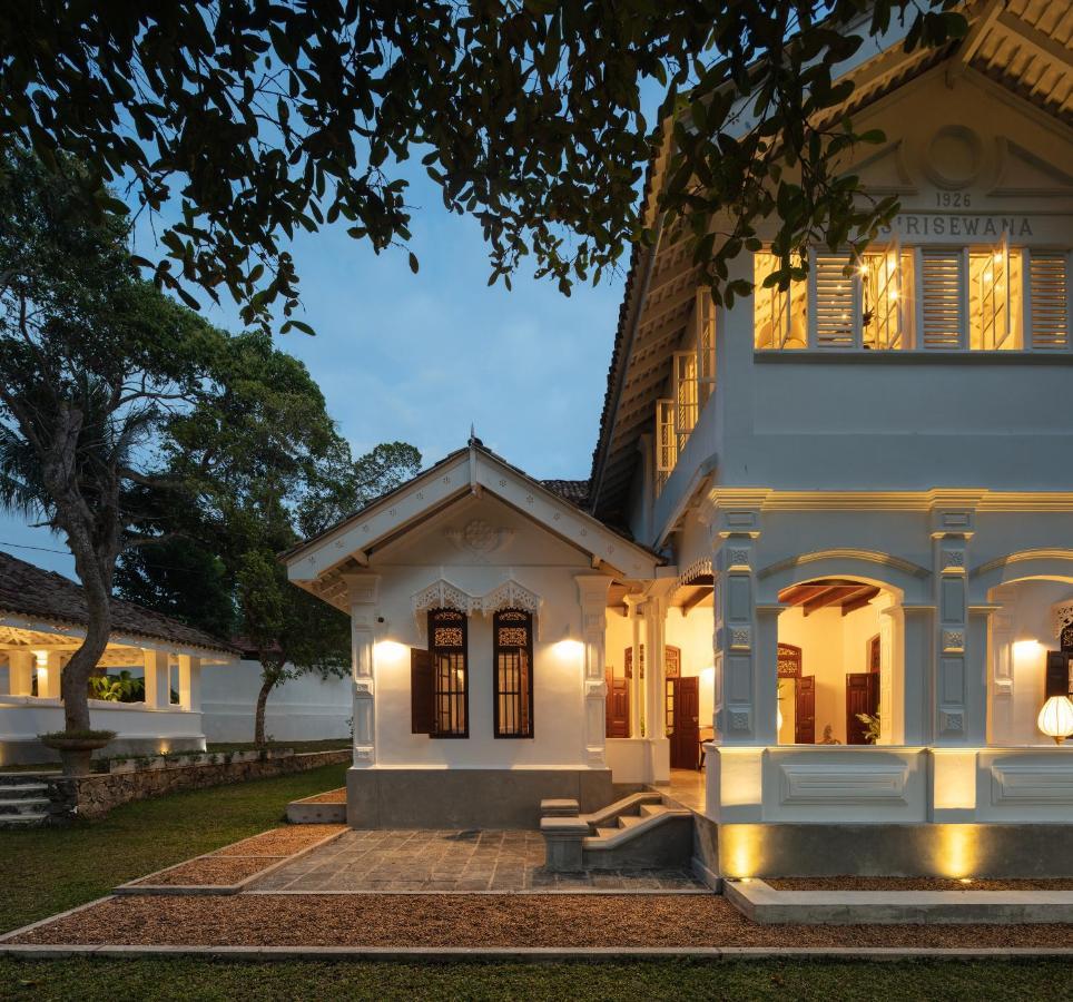 River Stone By Poseidon Hikkaduwa Exterior foto